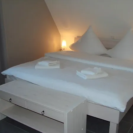 In Mit Eigener Terrasse Holiday home